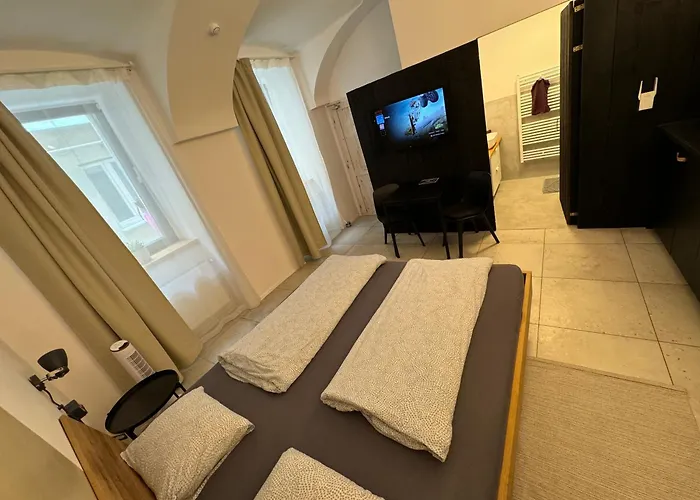 Bratislava Center Apartment 2