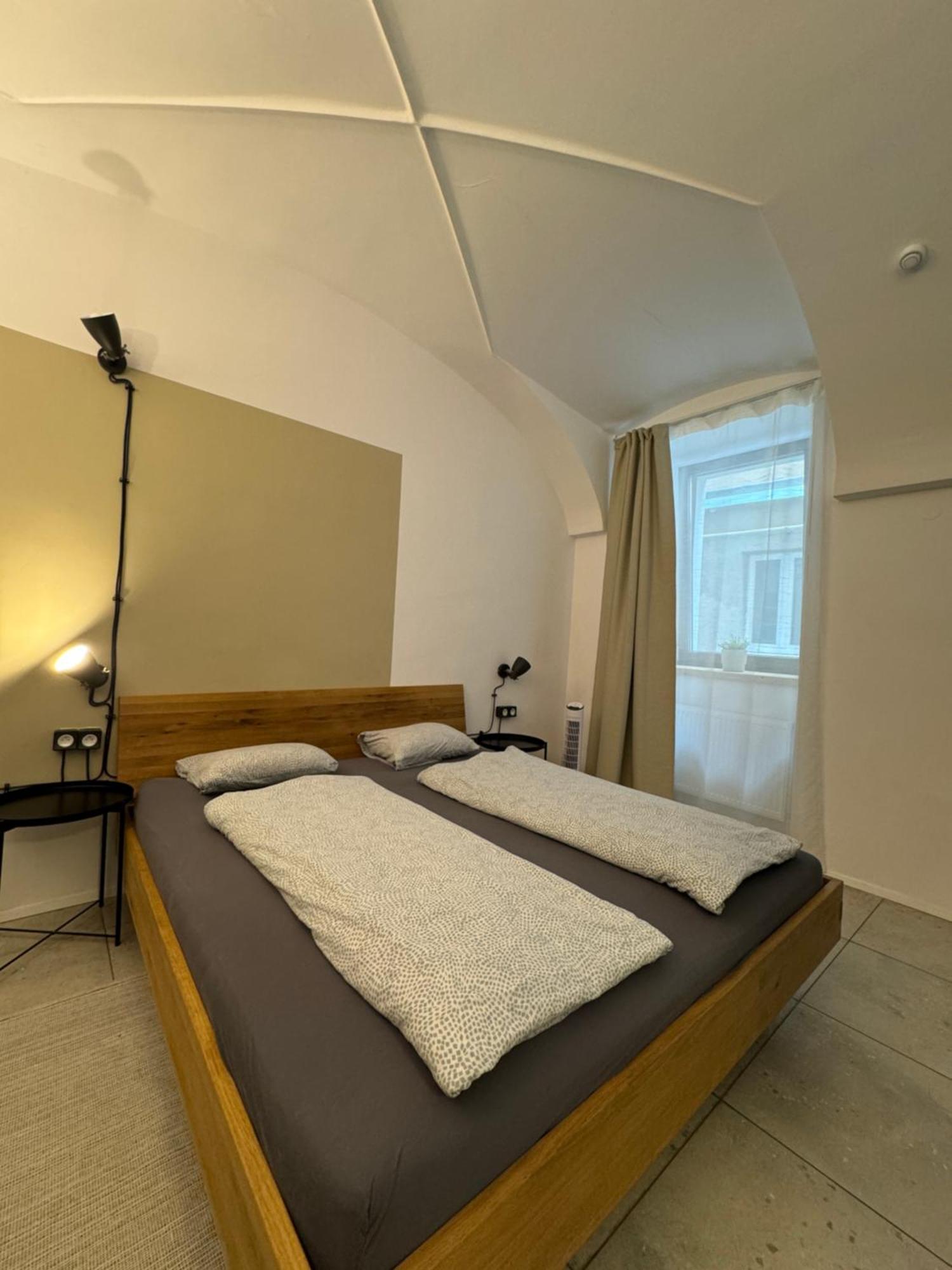 Center 2 Apartment *