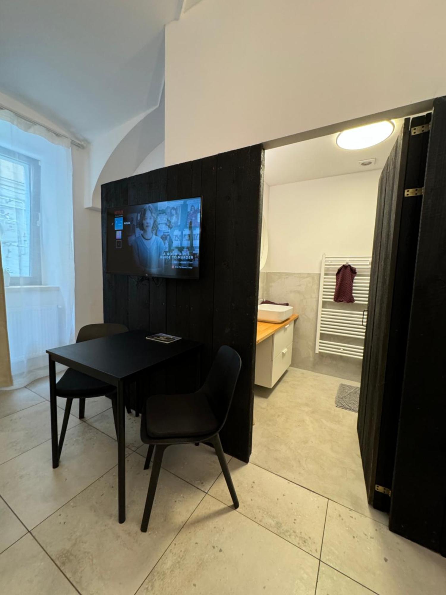 Center 2 Apartment *