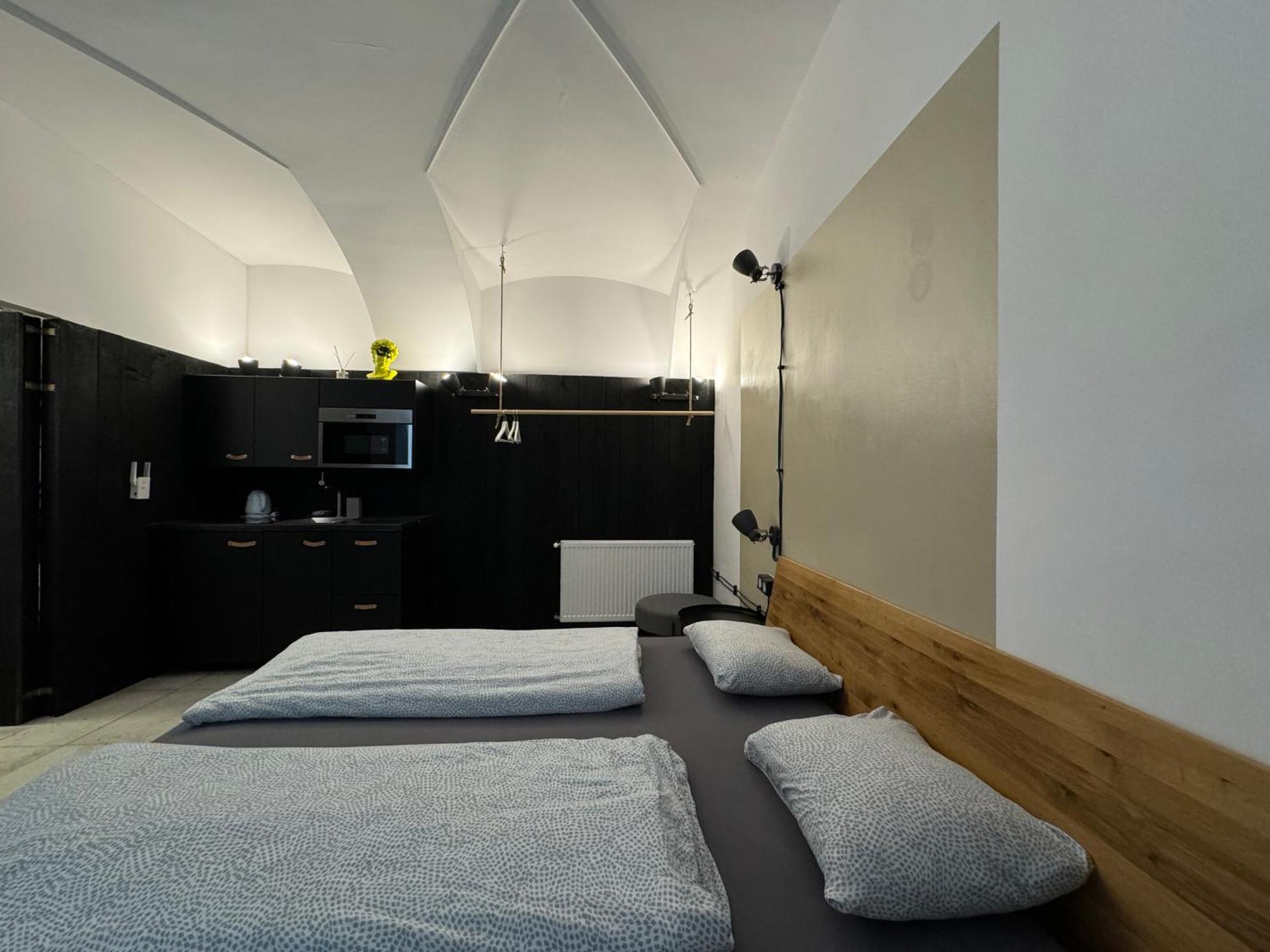 Apartment Center 2