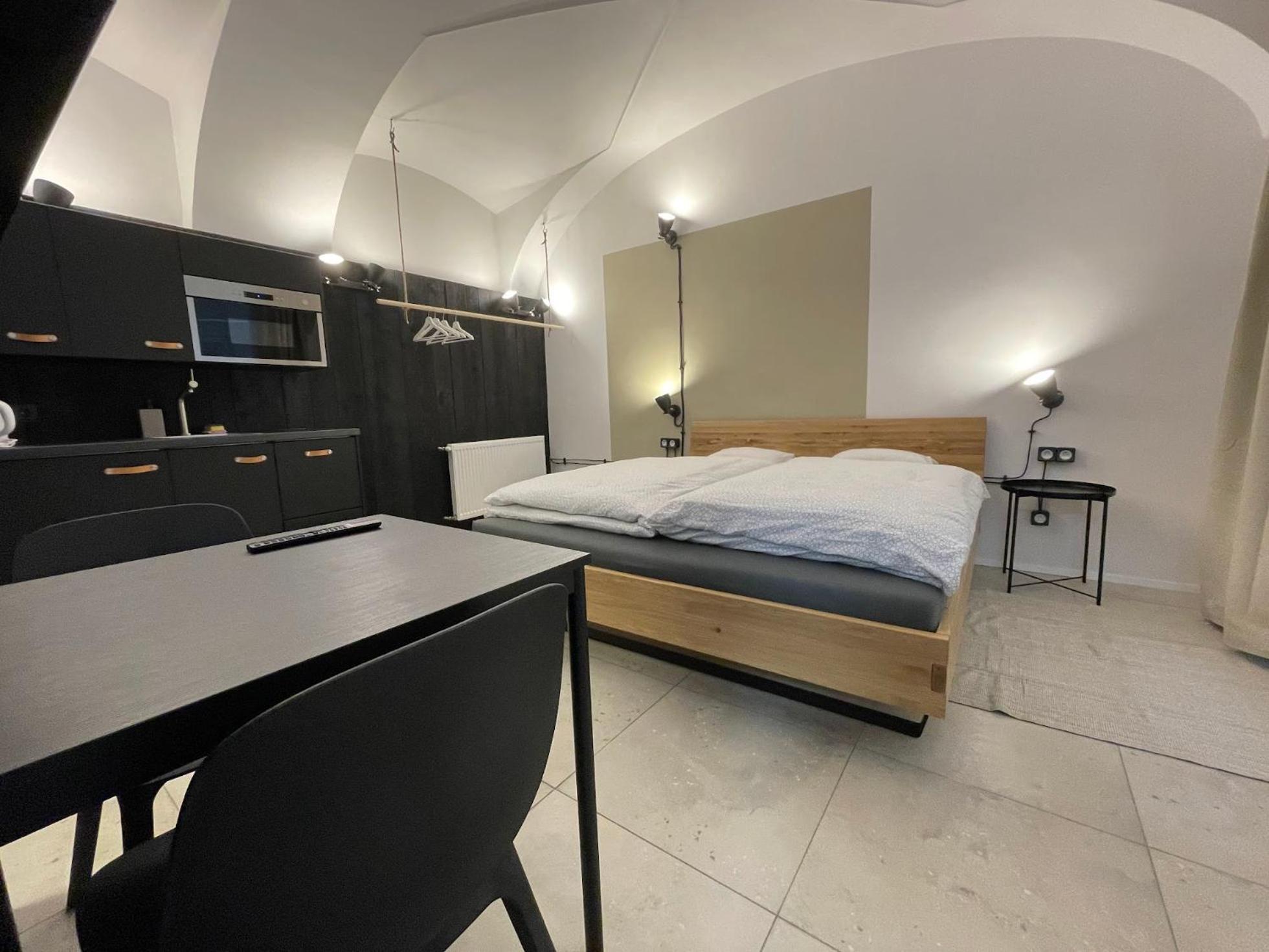 Apartment Center 2